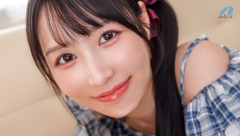 甘えん坊な彼女と密着ベロチュー生中出し性交 朝妃りお 1